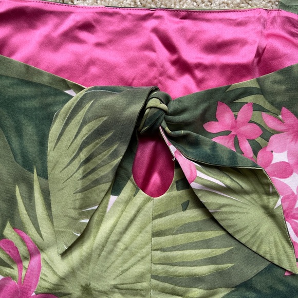 Tommy Bahama lined Sleeveless Tropical Top Sz 8 - Picture 2 of 5